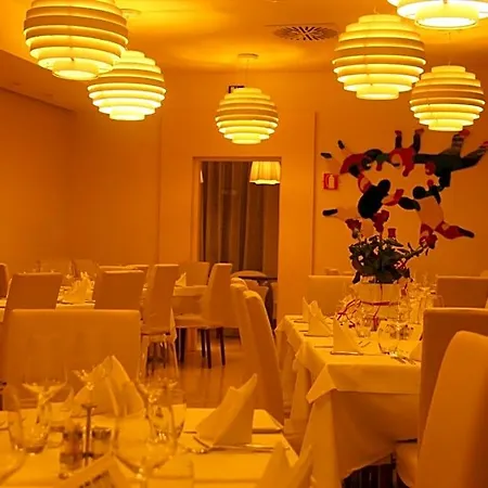Hotel Touring-2